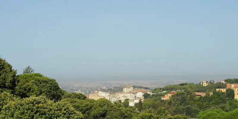 Immagine in archivio delle 9 AM
