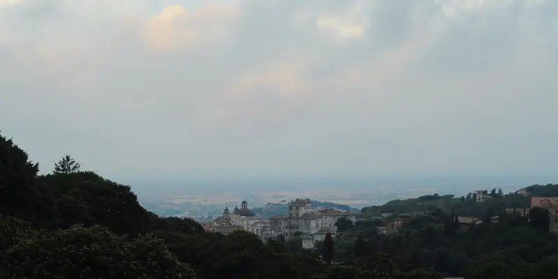 Immagine in archivio delle 7 AM