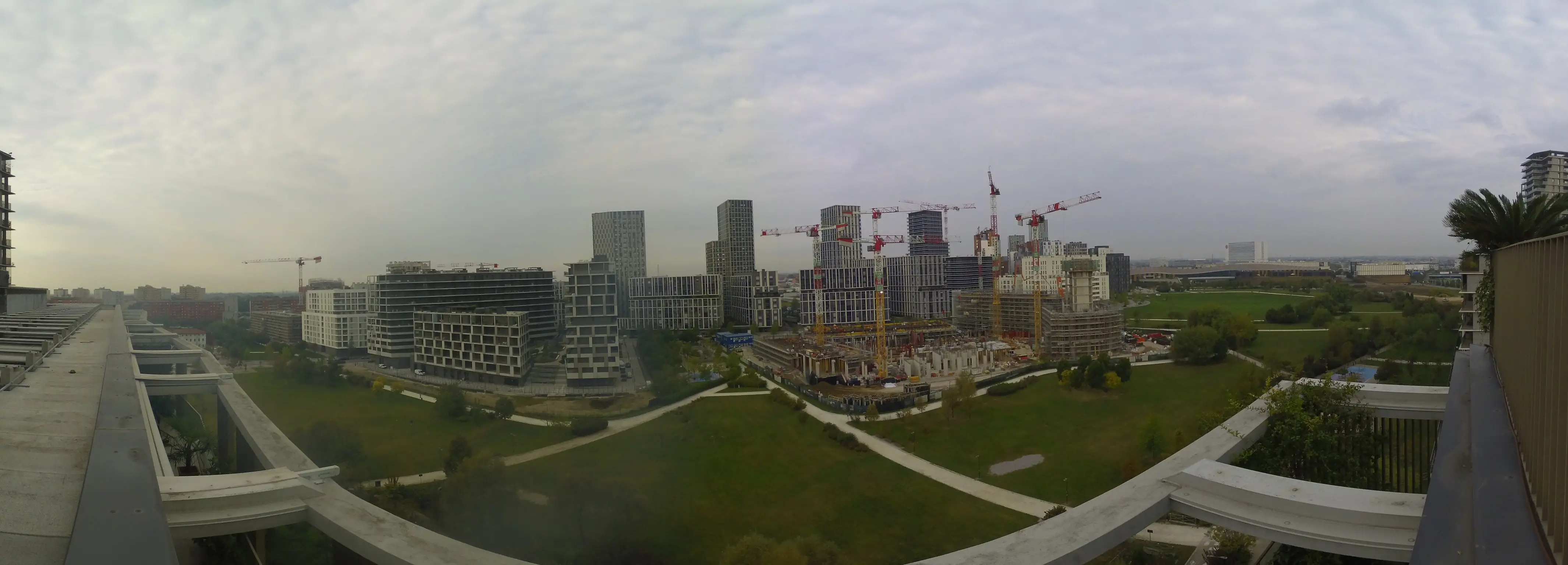 Webcam Feel UpTown Milano Lombardia in diretta