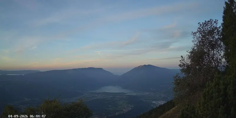 Webcam TLAPSE Rifugio Dolomieu al Dolada