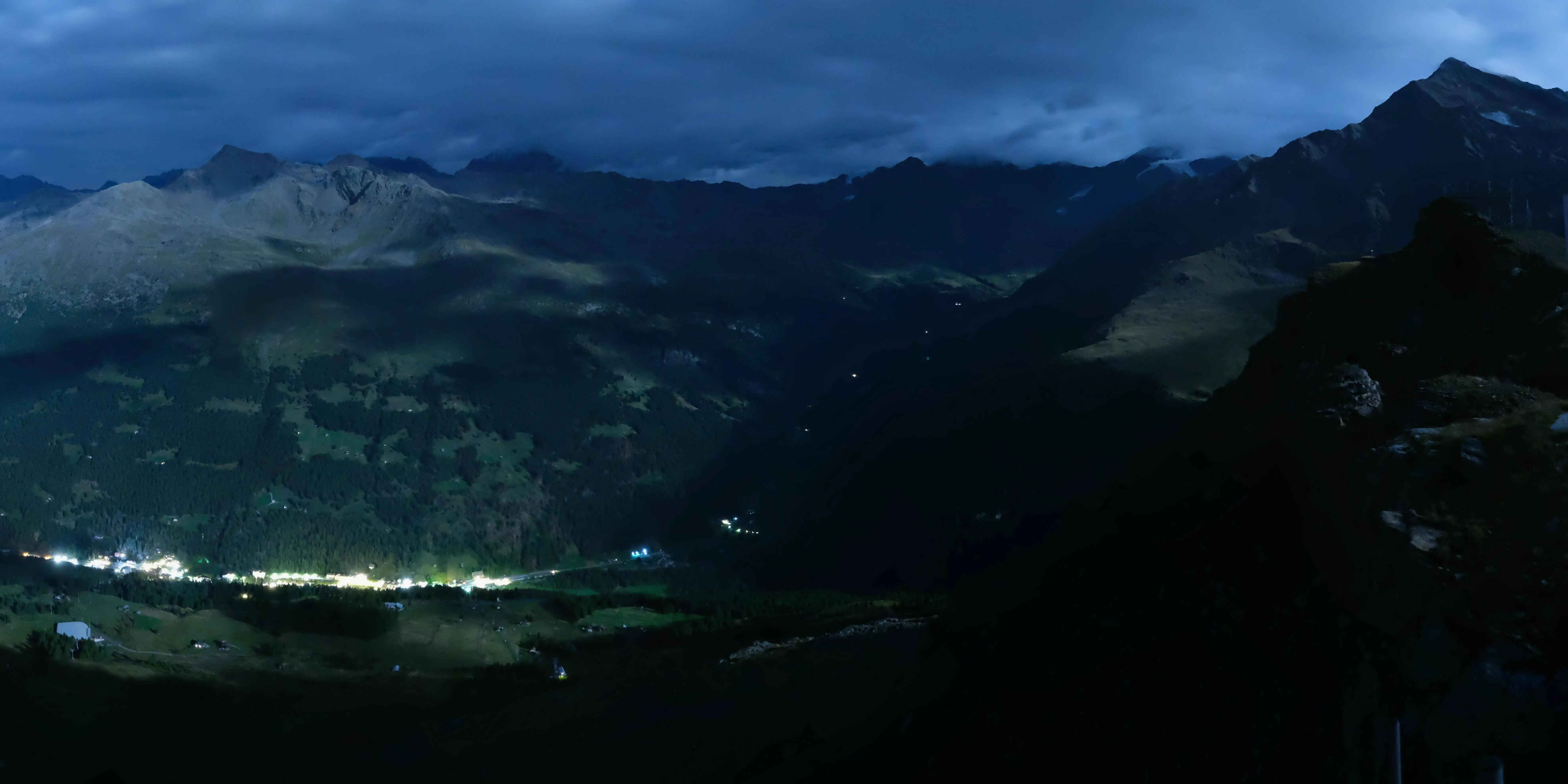 Webcam Santa Caterina Valfurva Lombardia in diretta